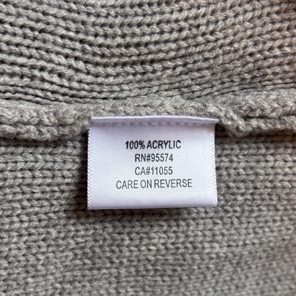 Grey cropped double breasted cardigan with black trim - Picture 5 of 6